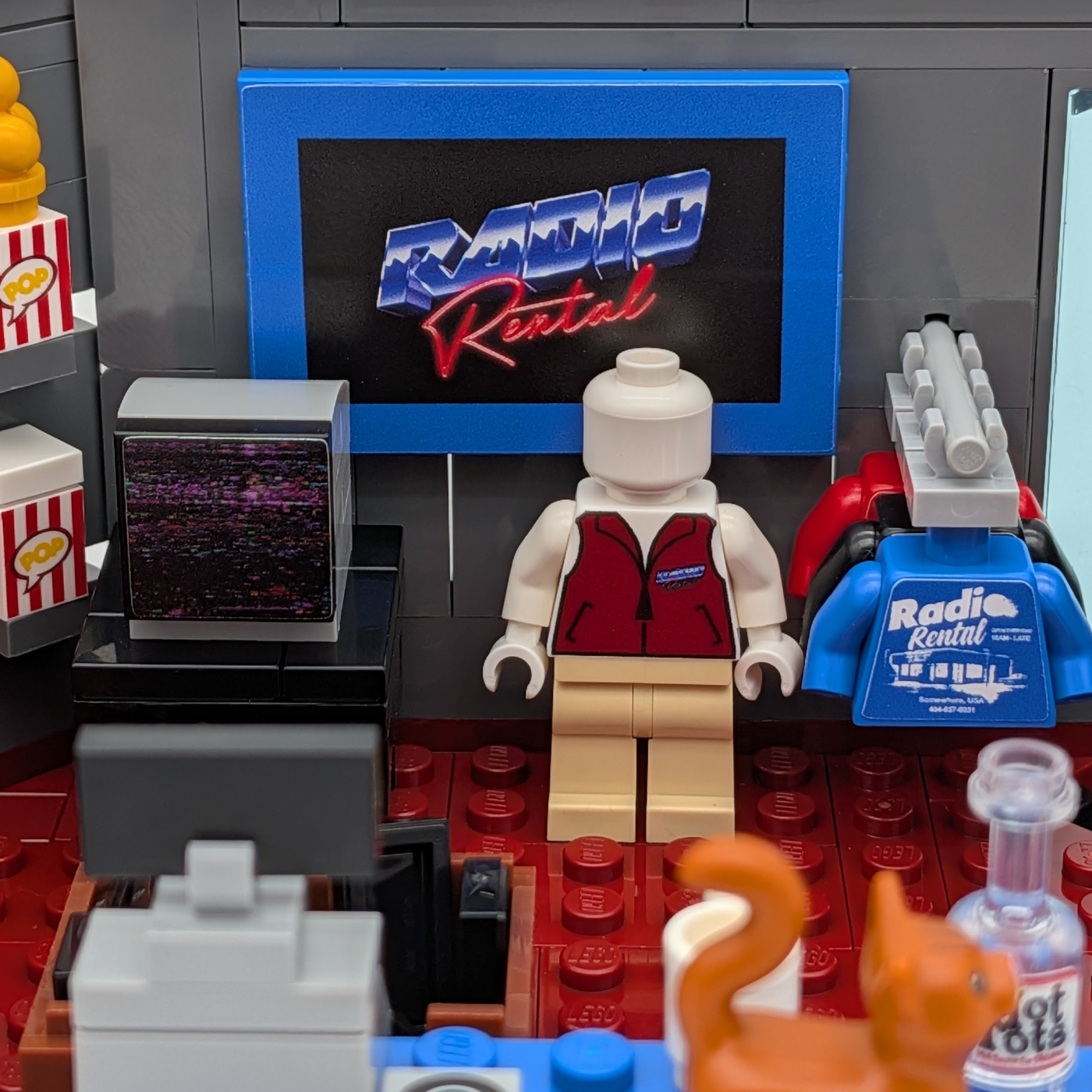 RADIO RENTAL BRICK BUILDING SET